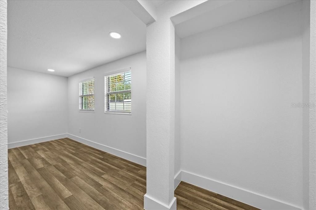 На продажу: $345,000 (3 спален, 2 ванн, 1882 Квадратных фут)