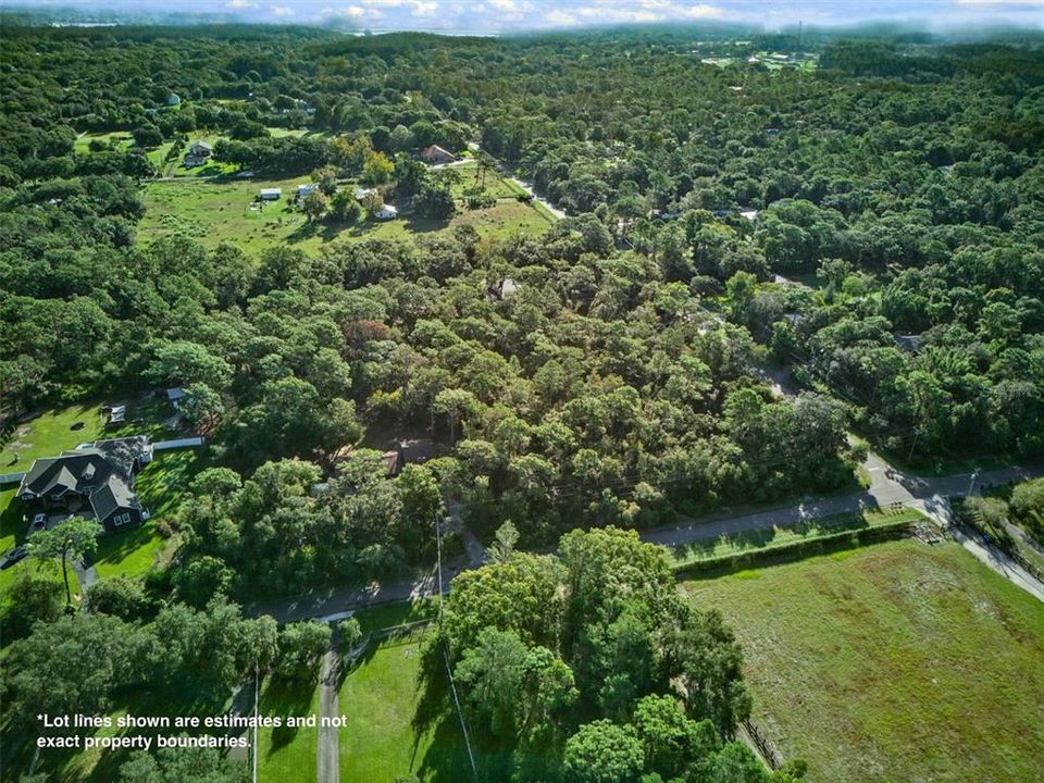 En Venta: $270,000 (1.12 acres)