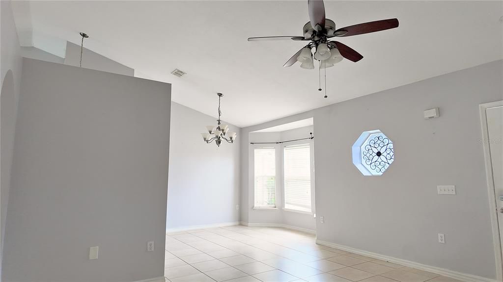 For Sale: $315,000 (3 beds, 2 baths, 1574 Square Feet)