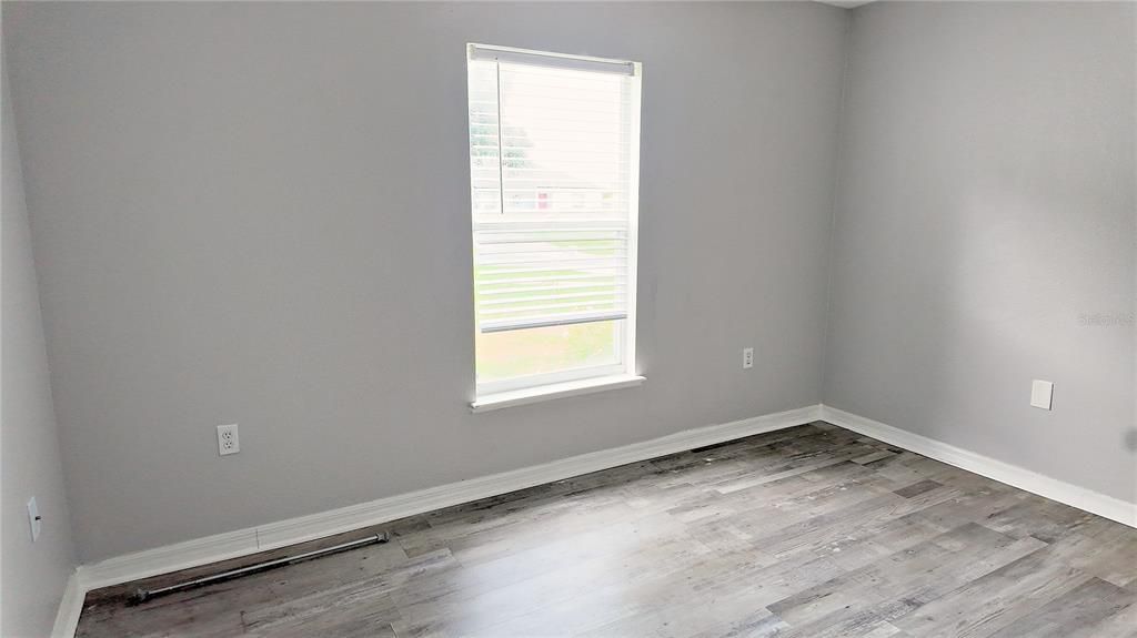 For Sale: $315,000 (3 beds, 2 baths, 1574 Square Feet)