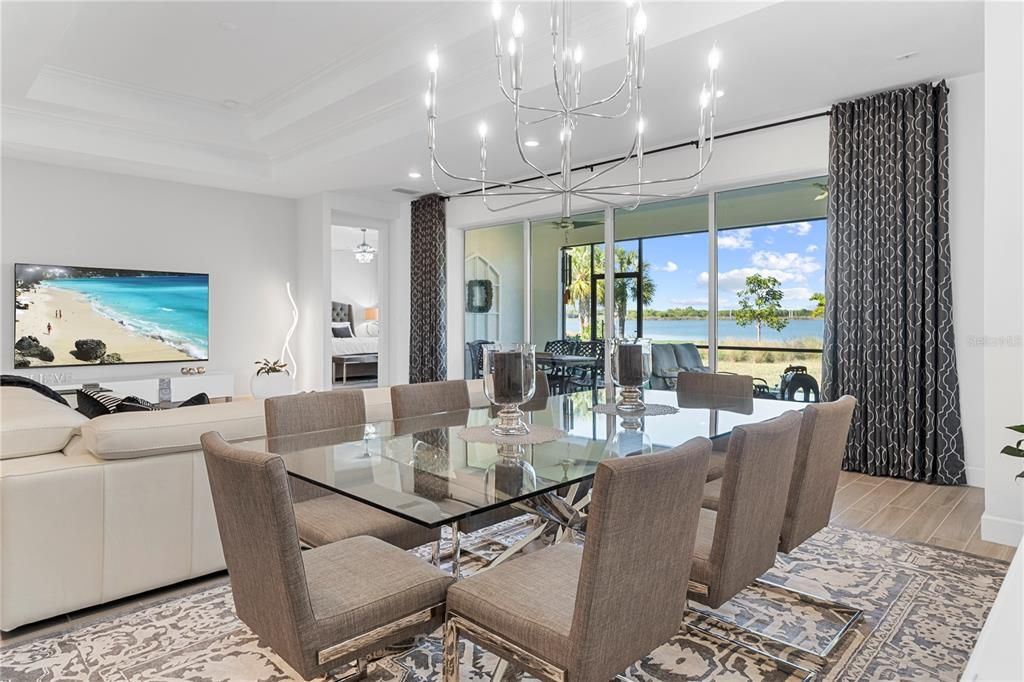 For Sale: $749,900 (3 beds, 2 baths, 2278 Square Feet)