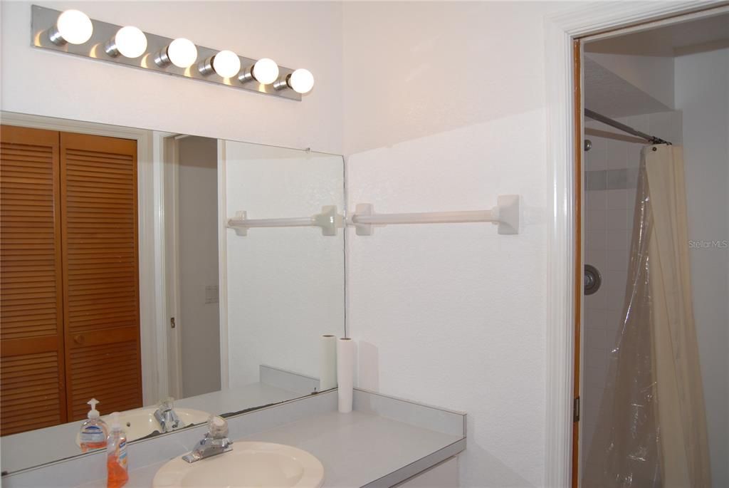 En Renta: $1,395 (3 camas, 2 baños, 1265 Pies cuadrados)