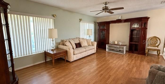 For Sale: $395,000 (2 beds, 2 baths, 1776 Square Feet)