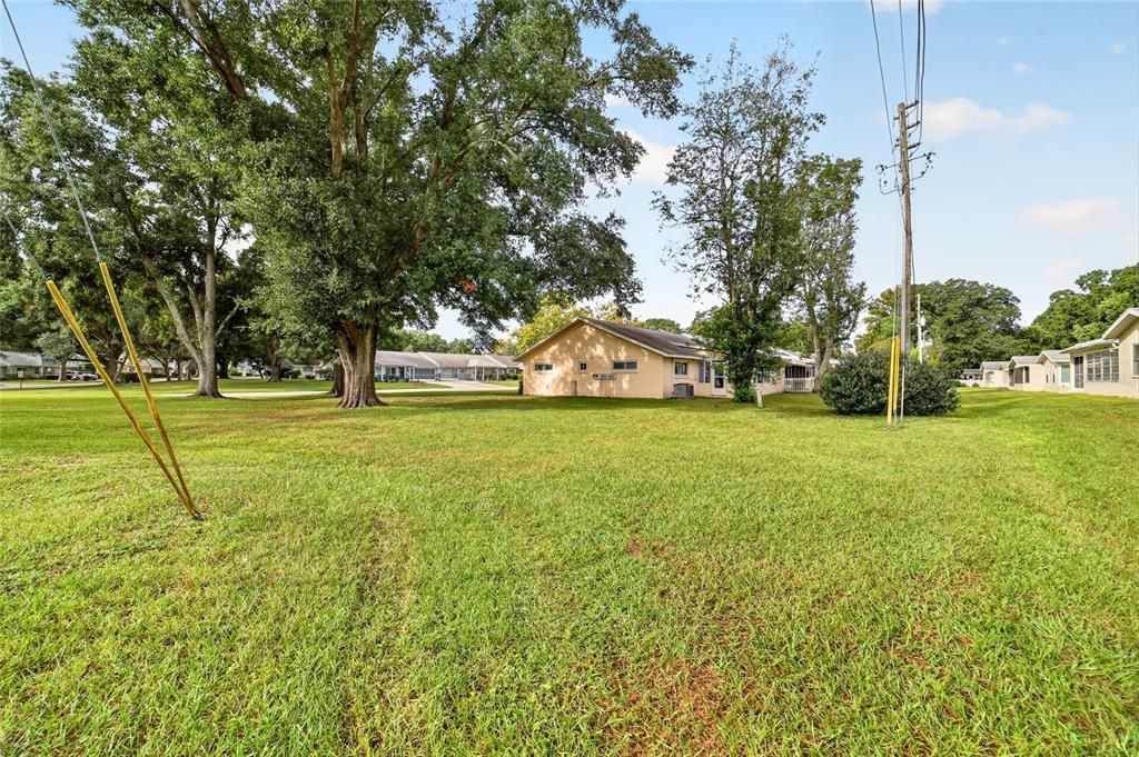 For Sale: $194,900 (2 beds, 2 baths, 1409 Square Feet)