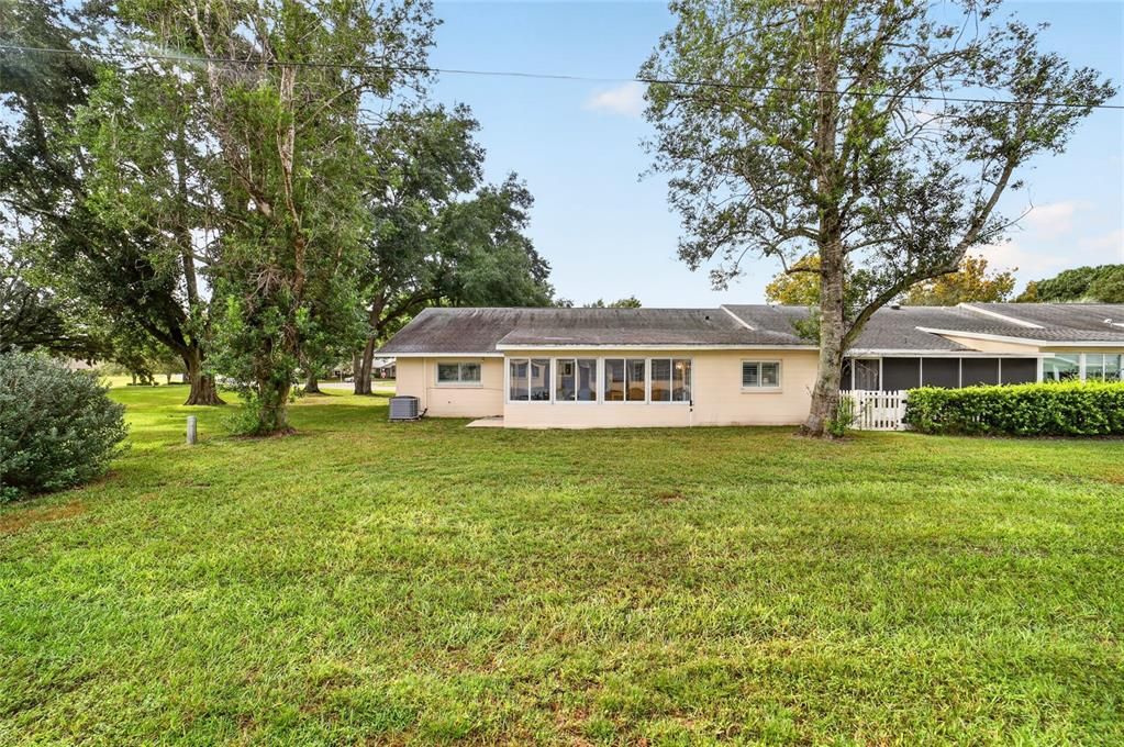 For Sale: $194,900 (2 beds, 2 baths, 1409 Square Feet)