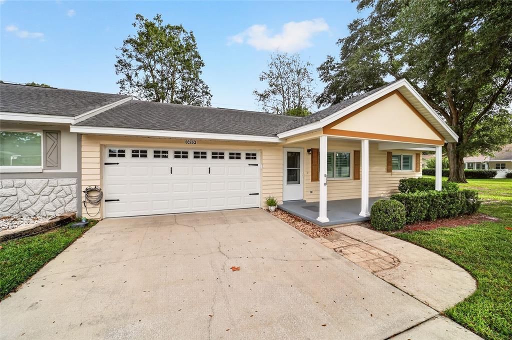 For Sale: $194,900 (2 beds, 2 baths, 1409 Square Feet)
