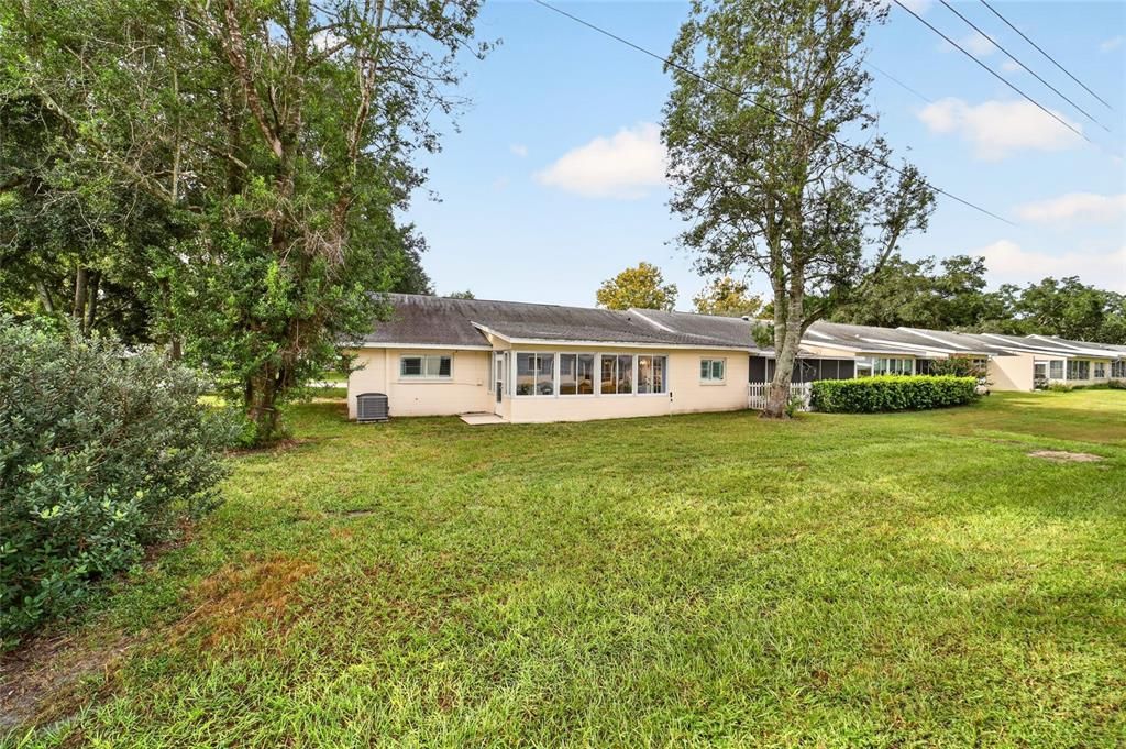 For Sale: $194,900 (2 beds, 2 baths, 1409 Square Feet)