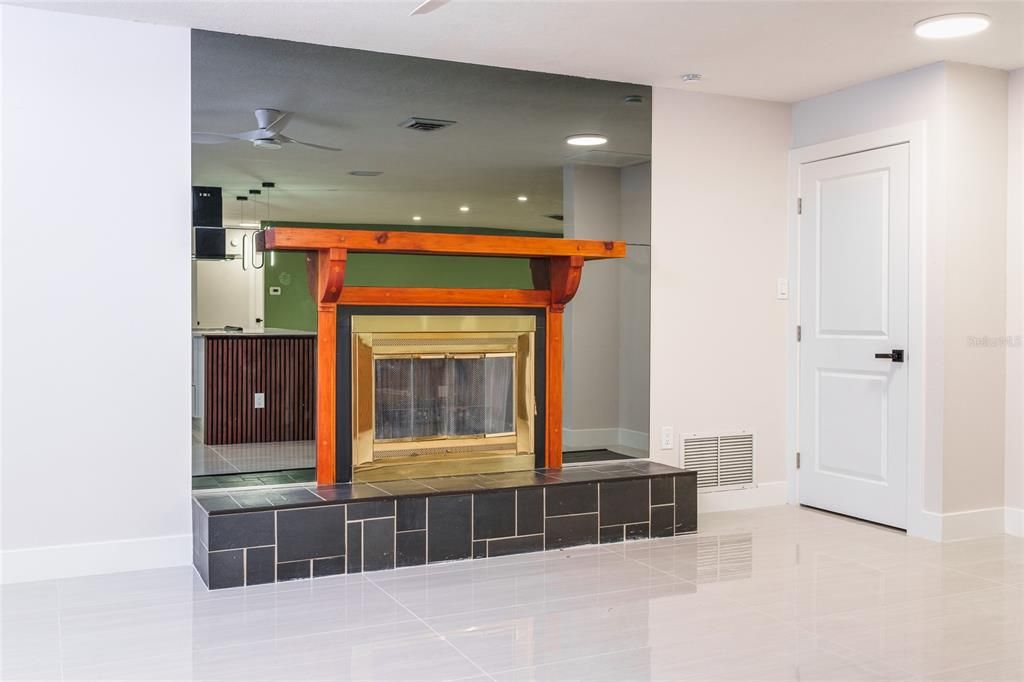 For Sale: $399,926 (3 beds, 2 baths, 2070 Square Feet)