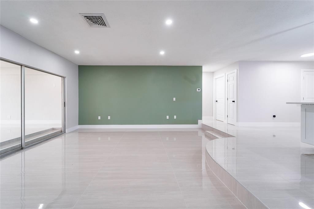 For Sale: $399,926 (3 beds, 2 baths, 2070 Square Feet)