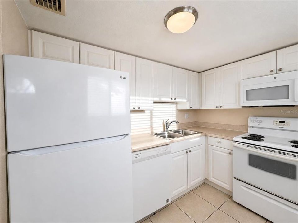 В аренду: $1,200 (1 спален, 1 ванн, 618 Квадратных фут)