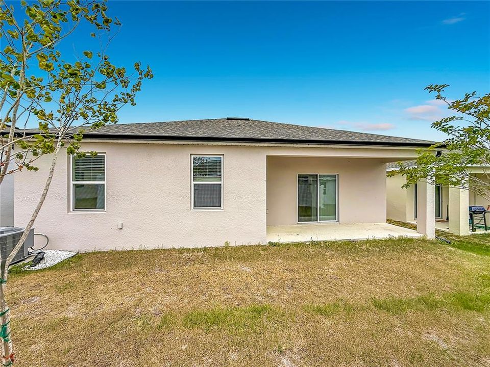 For Sale: $399,000 (4 beds, 3 baths, 2209 Square Feet)