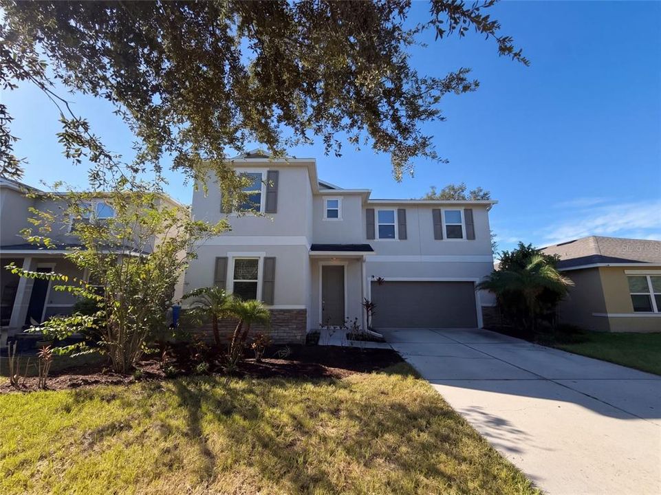 En Venta: $405,000 (5 camas, 3 baños, 3612 Pies cuadrados)