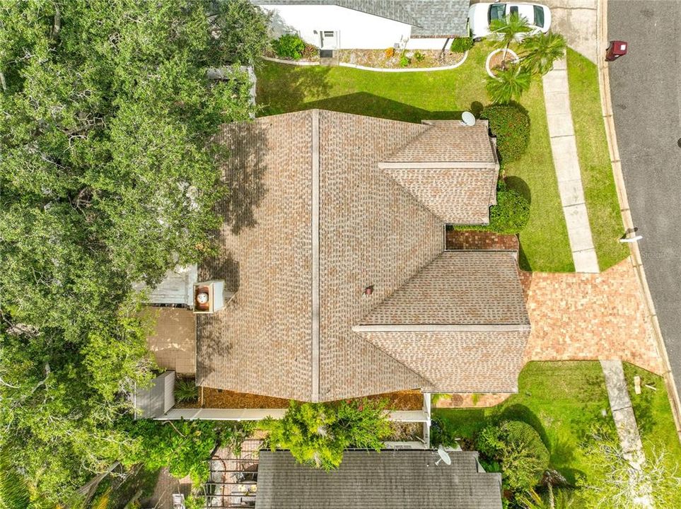 Activo con contrato: $385,000 (2 camas, 2 baños, 1502 Pies cuadrados)