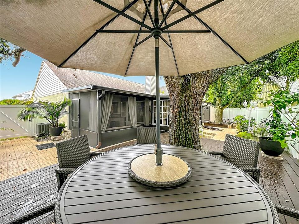 Activo con contrato: $385,000 (2 camas, 2 baños, 1502 Pies cuadrados)