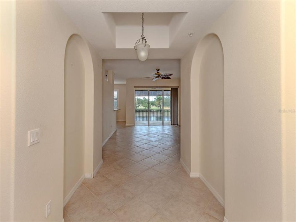 For Sale: $389,900 (3 beds, 2 baths, 1467 Square Feet)