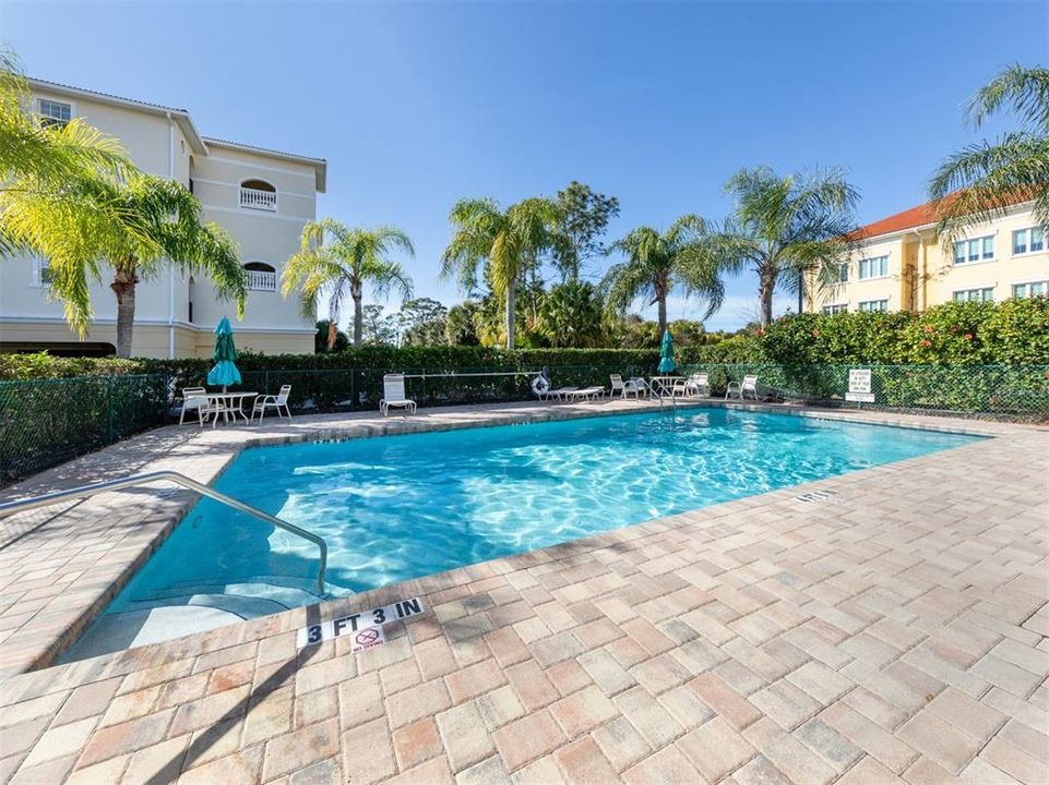 For Sale: $389,900 (3 beds, 2 baths, 1467 Square Feet)