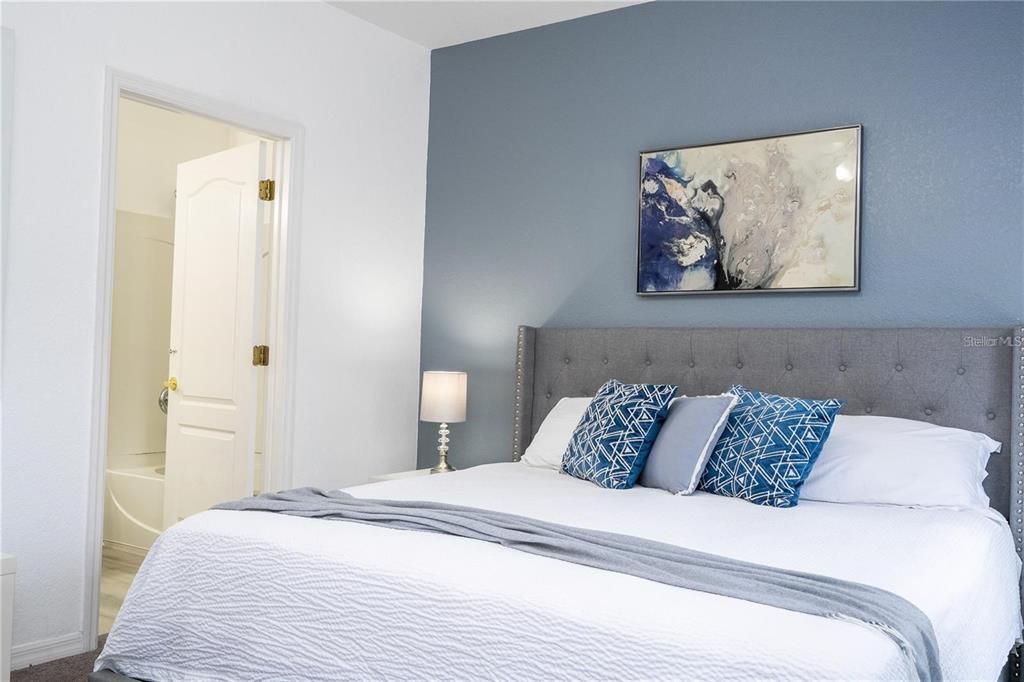 For Rent: $2,500 (4 beds, 2 baths, 1400 Square Feet)