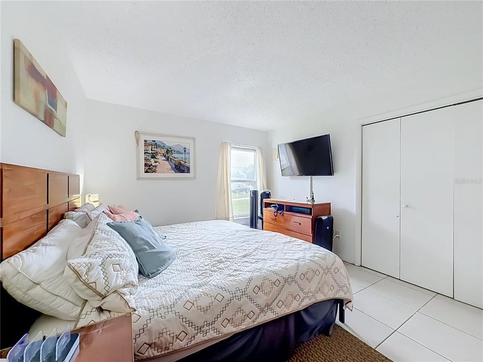 En Venta: $130,000 (2 camas, 2 baños, 944 Pies cuadrados)