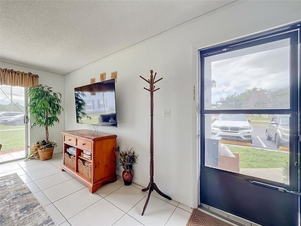 En Venta: $130,000 (2 camas, 2 baños, 944 Pies cuadrados)