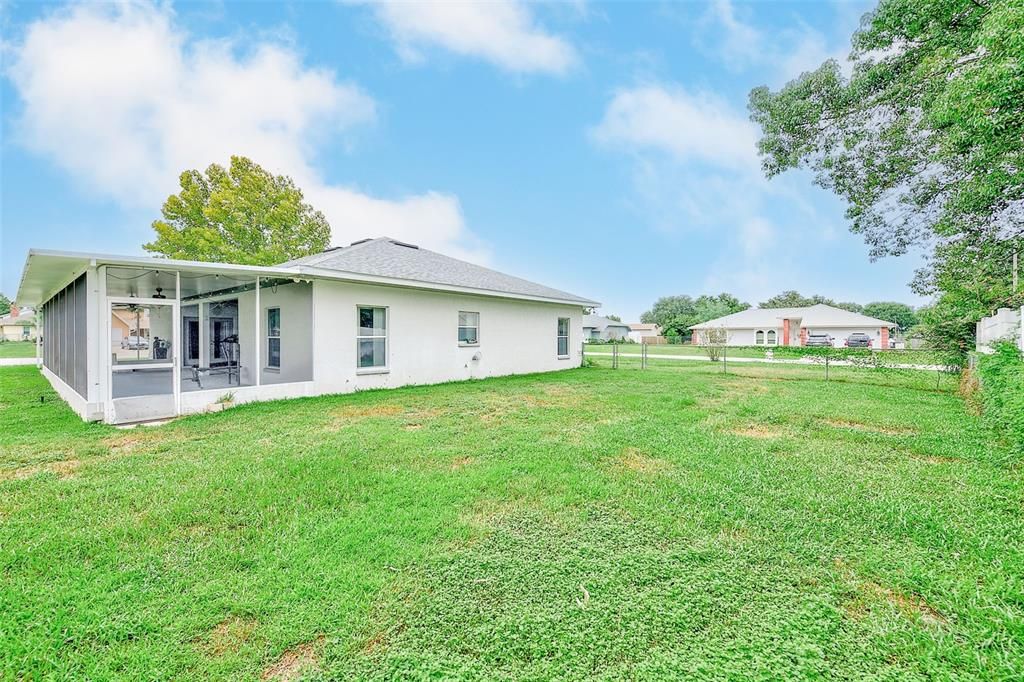 En Venta: $349,900 (3 camas, 2 baños, 1816 Pies cuadrados)
