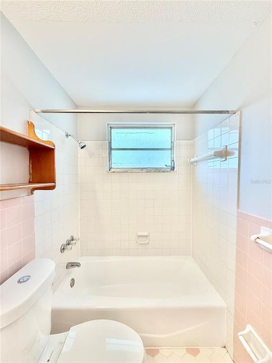 For Sale: $399,000 (4 beds, 0 baths, 1928 Square Feet)