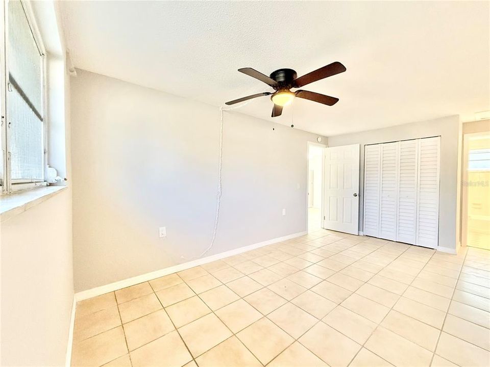 For Sale: $399,000 (4 beds, 0 baths, 1928 Square Feet)