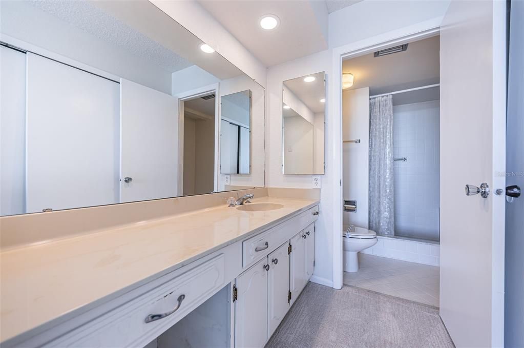 : $552,000 (2 beds, 2 baths, 1630 Square Feet)