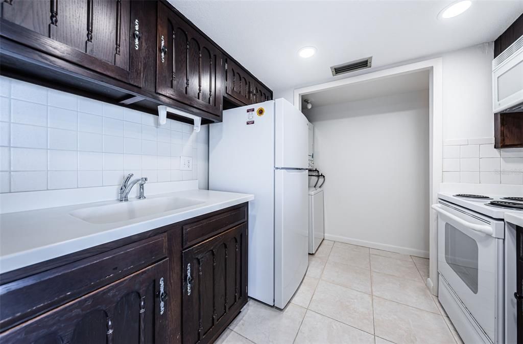 : $552,000 (2 beds, 2 baths, 1630 Square Feet)