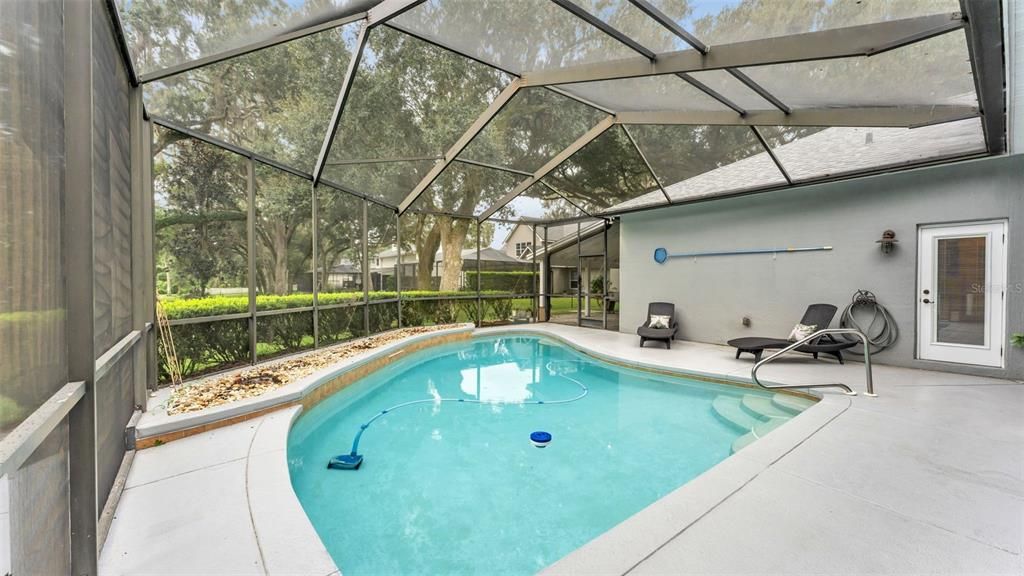 En Venta: $624,900 (3 camas, 3 baños, 2695 Pies cuadrados)