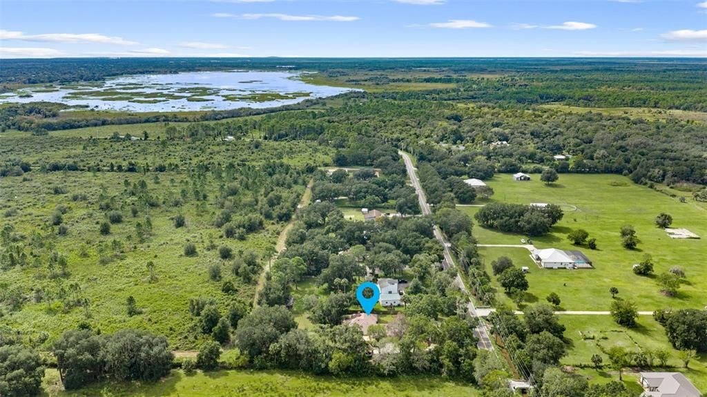 En Venta: $685,000 (3 camas, 3 baños, 2819 Pies cuadrados)