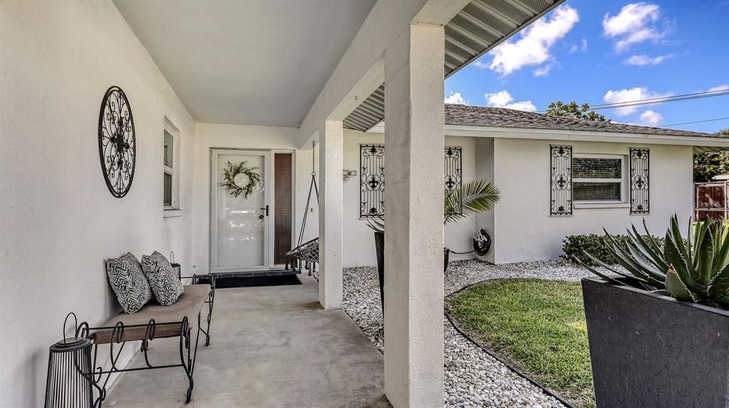 En Renta: $3,600 (3 camas, 2 baños, 1928 Pies cuadrados)