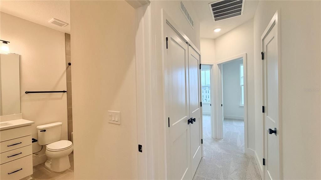 В аренду: $3,200 (4 спален, 3 ванн, 1846 Квадратных фут)