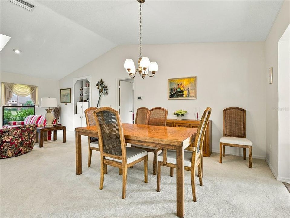 На продажу: $489,000 (3 спален, 2 ванн, 2150 Квадратных фут)