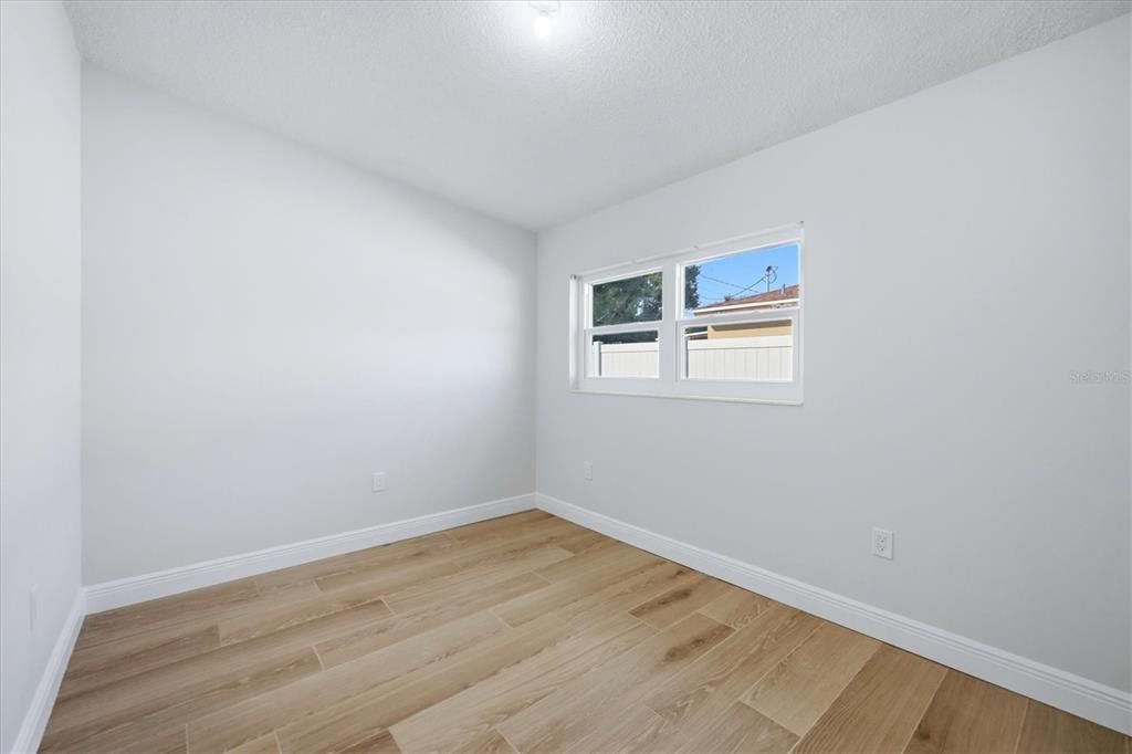 В аренду: $2,595 (3 спален, 2 ванн, 1260 Квадратных фут)
