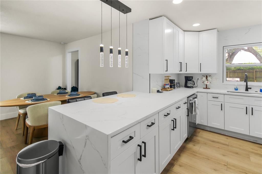 For Sale: $449,000 (5 beds, 2 baths, 1820 Square Feet)