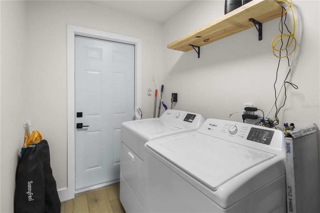 For Sale: $449,000 (5 beds, 2 baths, 1820 Square Feet)