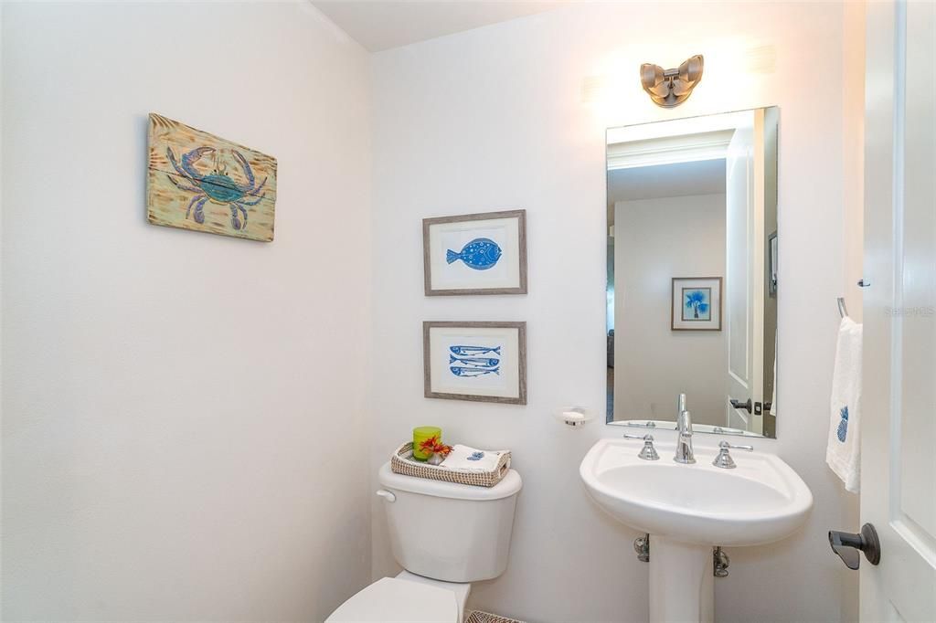 For Sale: $550,000 (2 beds, 2 baths, 1682 Square Feet)