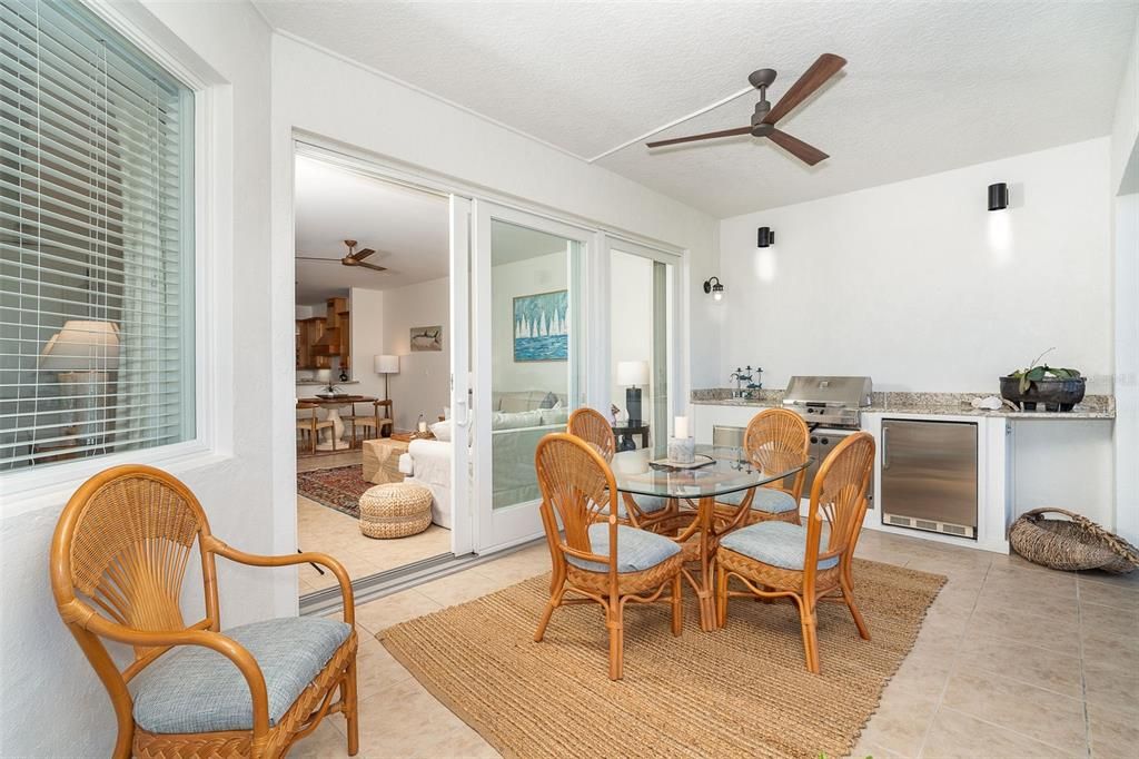 For Sale: $550,000 (2 beds, 2 baths, 1682 Square Feet)
