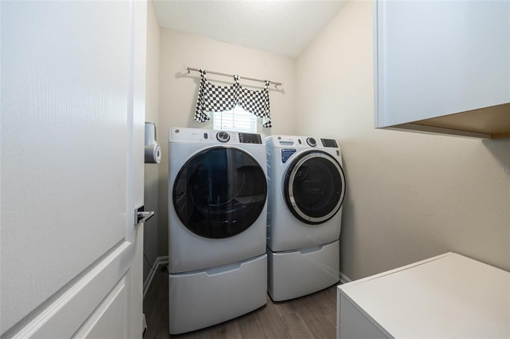 На продажу: $350,000 (3 спален, 2 ванн, 1657 Квадратных фут)