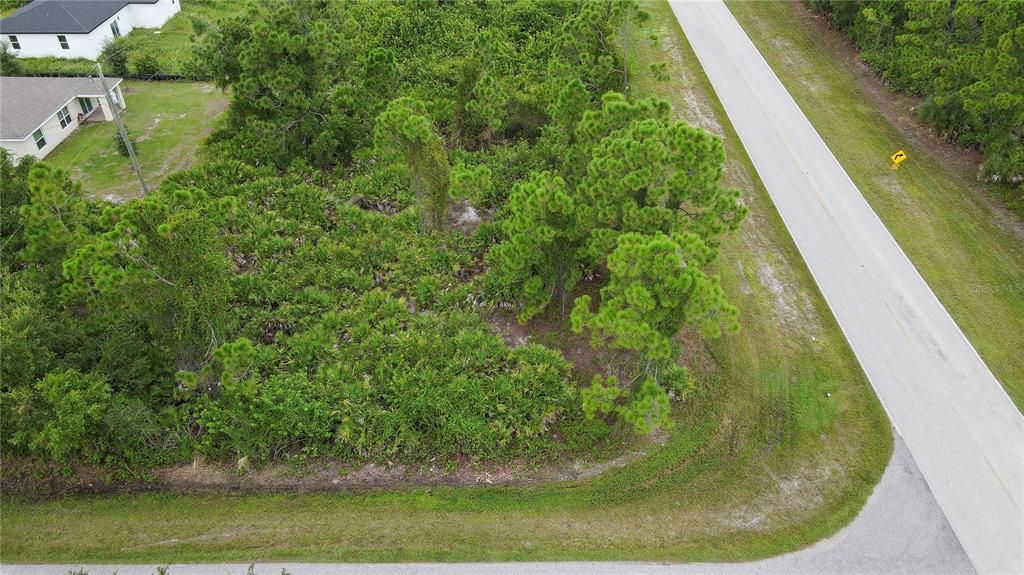 待售: $23,000 (0.23 acres)