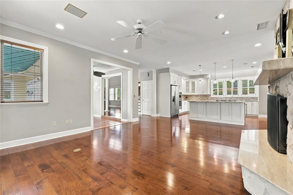 For Sale: $1,450,000 (4 beds, 4 baths, 5312 Square Feet)