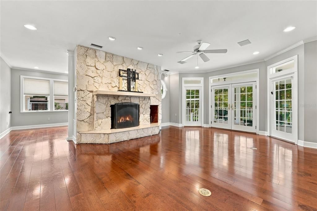 For Sale: $1,450,000 (4 beds, 4 baths, 5312 Square Feet)