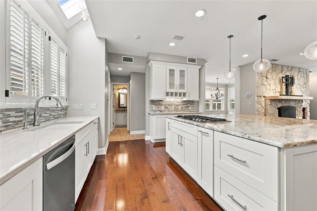 For Sale: $1,450,000 (4 beds, 4 baths, 5312 Square Feet)