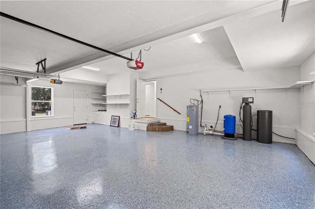 Activo con contrato: $395,000 (3 camas, 2 baños, 1424 Pies cuadrados)