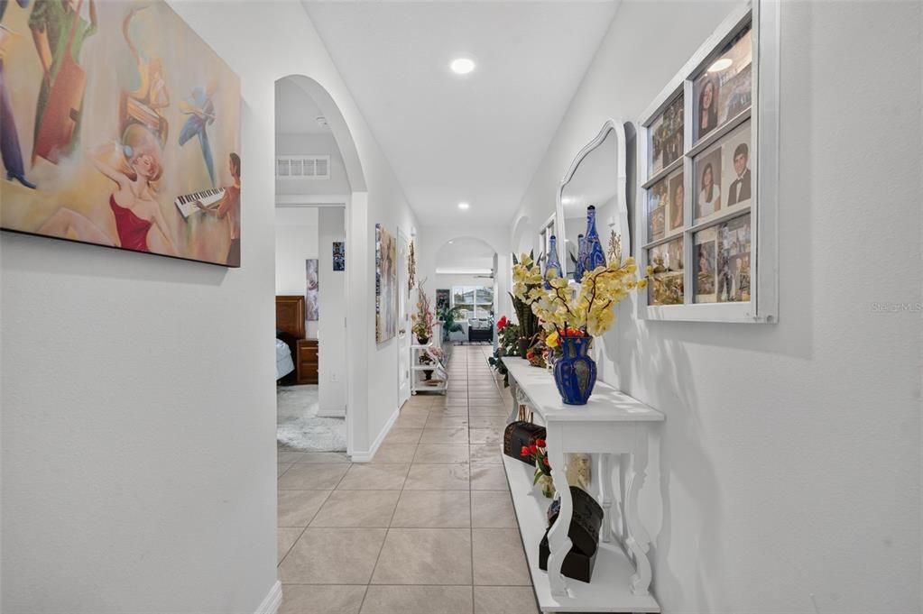En Venta: $394,900 (4 camas, 2 baños, 1846 Pies cuadrados)