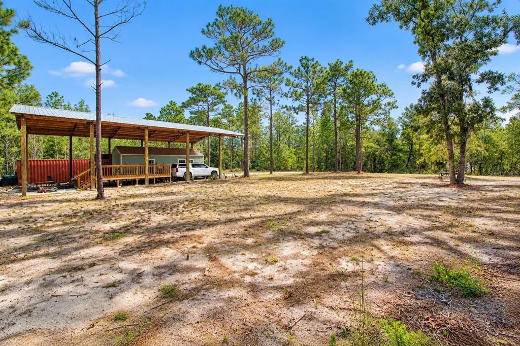 For Sale: $285,000 (3 beds, 2 baths, 1620 Square Feet)