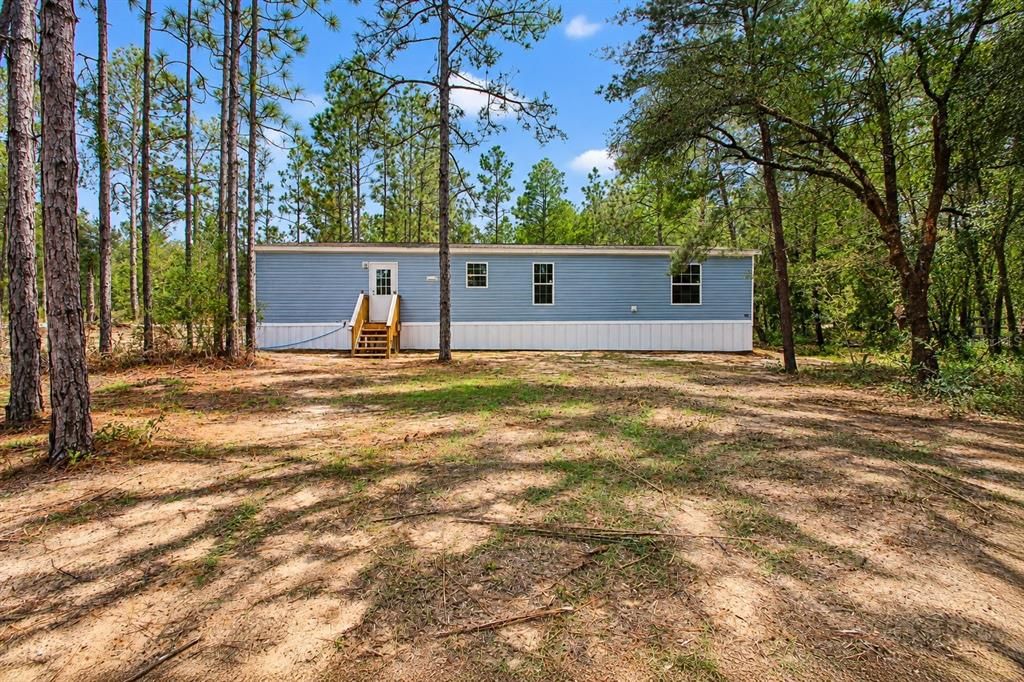 For Sale: $285,000 (3 beds, 2 baths, 1620 Square Feet)