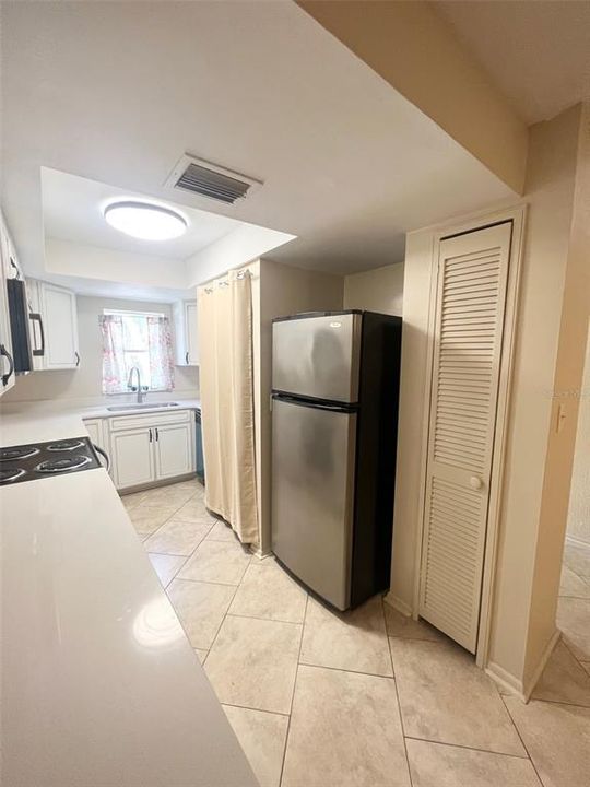 В аренду: $1,650 (2 спален, 2 ванн, 1082 Квадратных фут)