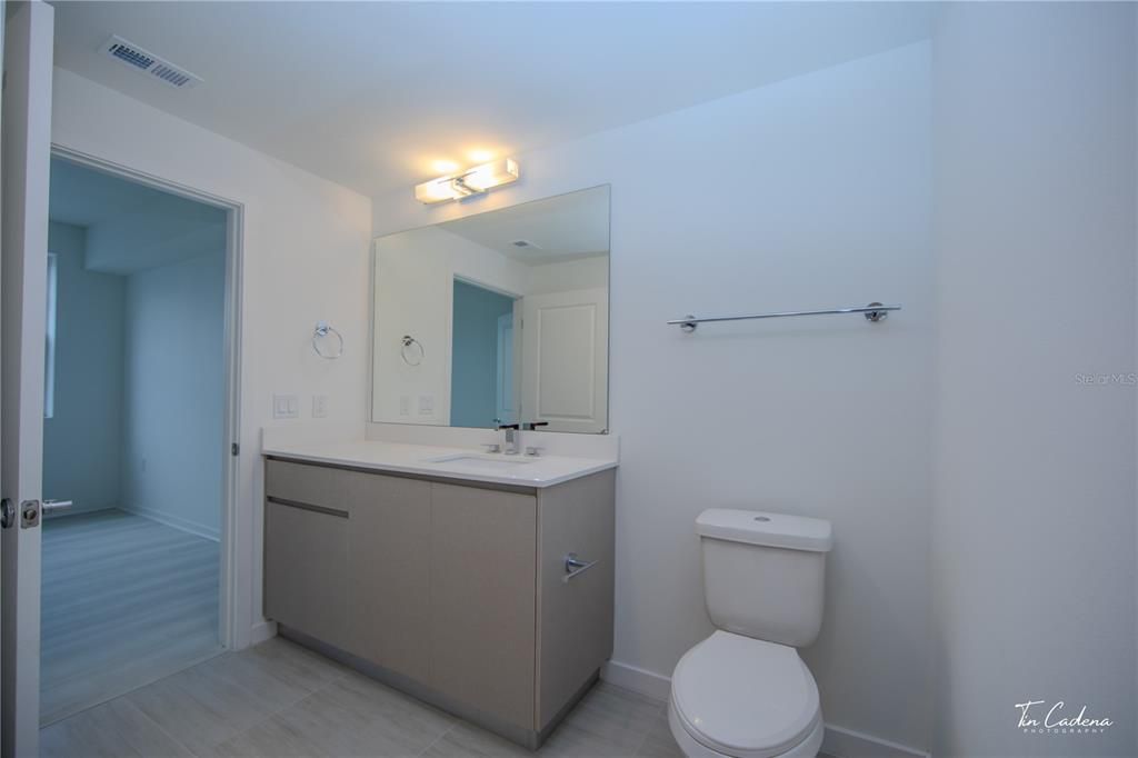В аренду: $1,590 (2 спален, 2 ванн, 1023 Квадратных фут)