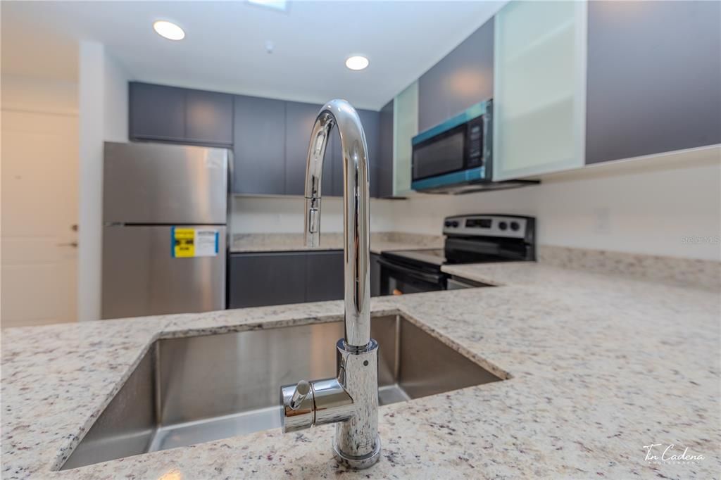 В аренду: $1,590 (2 спален, 2 ванн, 1023 Квадратных фут)